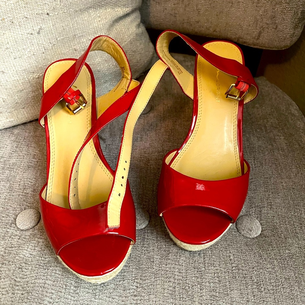 Red pleather wedges